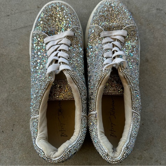 Betsey Johnson Suton Lace-Up Rhinestone Platform Sneakers Women’s Size 8.5 - Picture 12 of 13